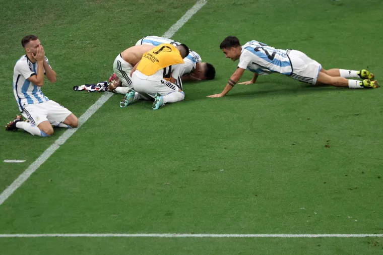 Kakve emotivne scene! Pogledajte kako su Argentinci nakon najluđeg finala proslavili svjetski naslov