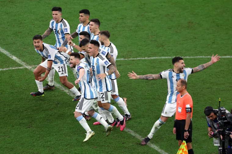 Kakve emotivne scene! Pogledajte kako su Argentinci nakon najluđeg finala proslavili svjetski naslov