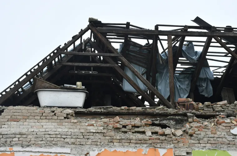 Najava gradnje stadiona izazvala ljutnju. Dijele se snimke potresom pogođenog područja, javila se i Kosor