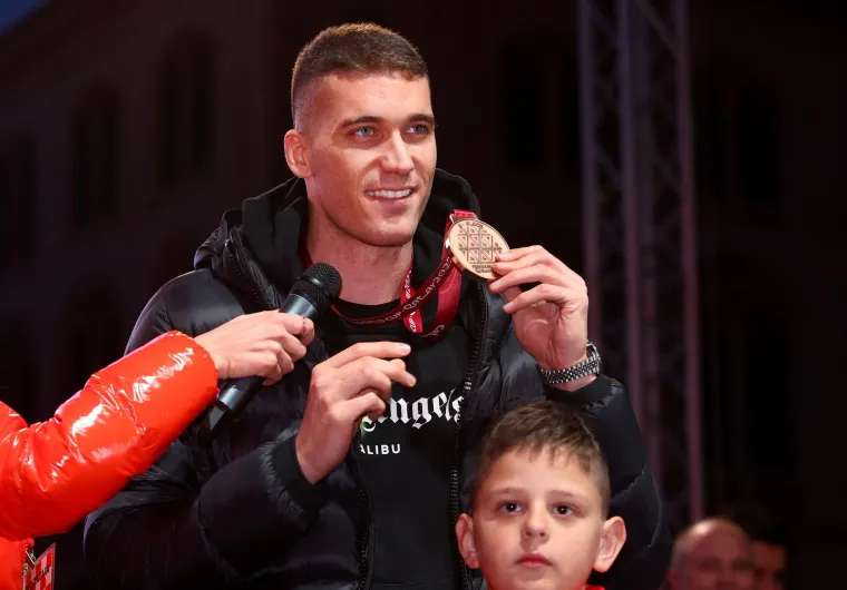 Split erumpirao: Vatreni se popeli na pozornicu, pogledajte atmosferu