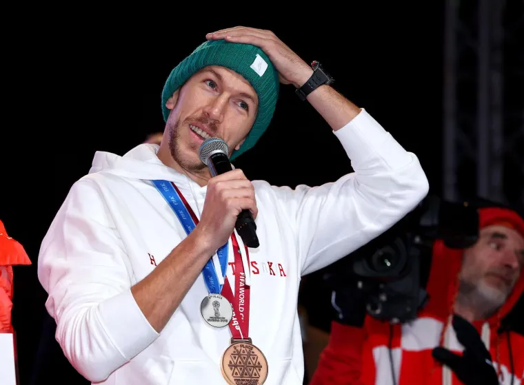 Split erumpirao: Vatreni se popeli na pozornicu, pogledajte atmosferu