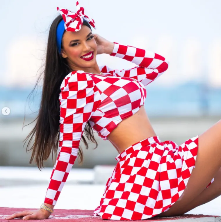 Sva izdanja najseksi navijačice SP-a u Kataru: U svakoj je kombinaciji istaknula najjače atribute, ali s mukom ćete ih birati