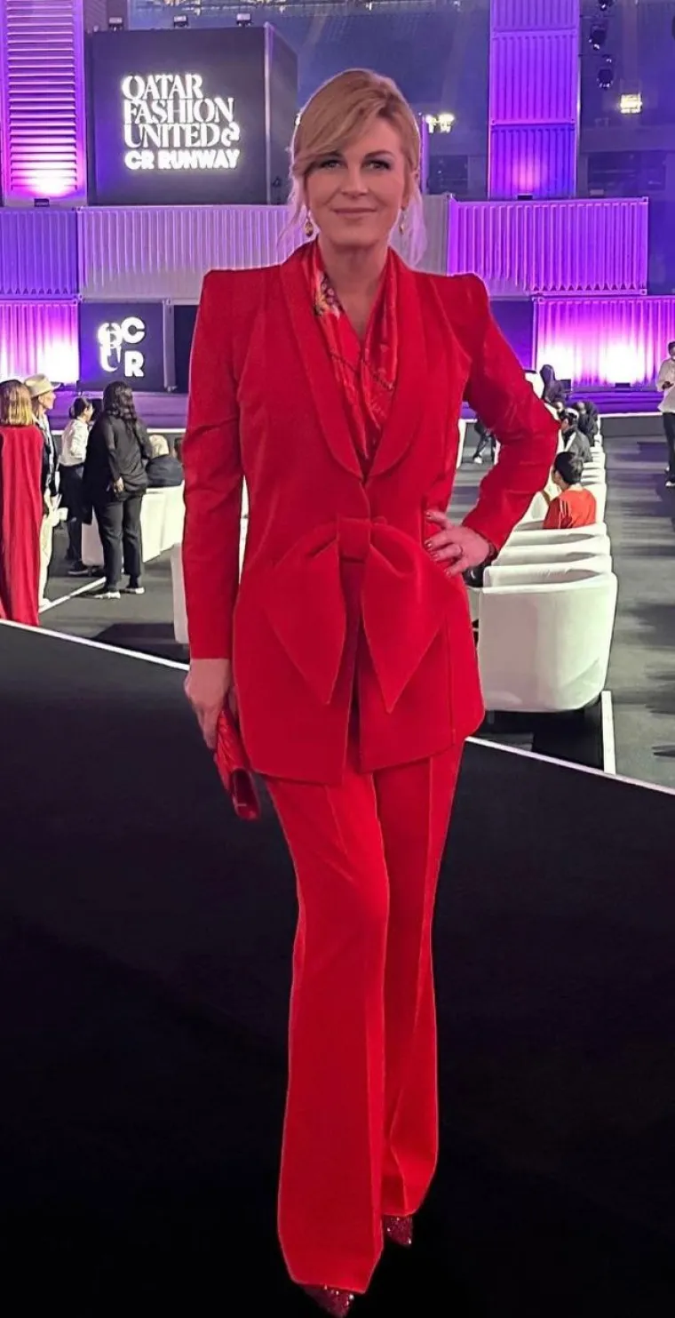 Qatar Fashion United by CR Runway