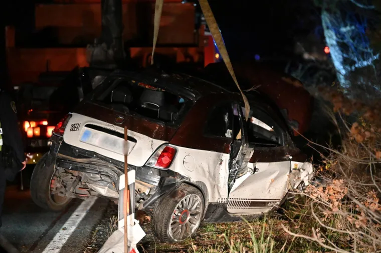 Pogledajte jezive prizore nesreće od kojih zastaje dah: Četiri osobe su te&scaron;ko ozlijeđene