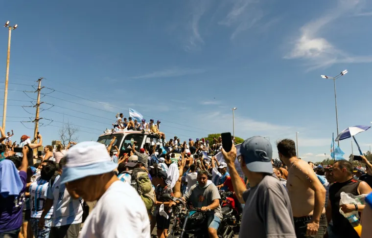 Neredi zasjenili slavlje: Pogledajte kako izgleda devastirana prijestolnica Argentine