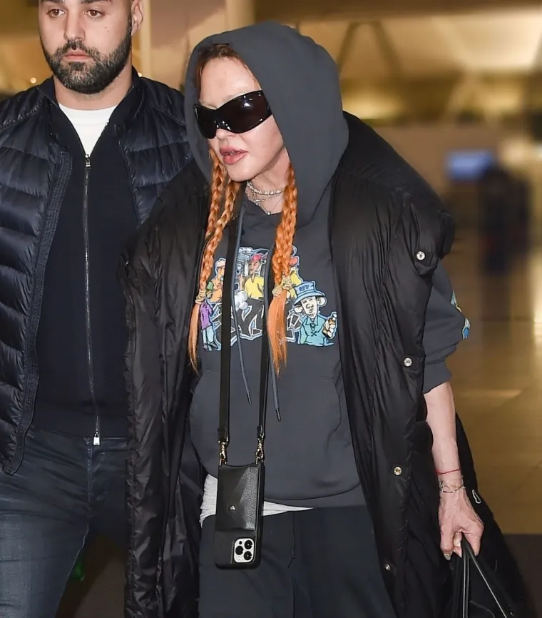 Plastični kirurg Gary Linkov na YouTube kanalu otkrio je koliko je Madonna promijenila izgled unazad nekoliko godina te koliko je to koštalo.