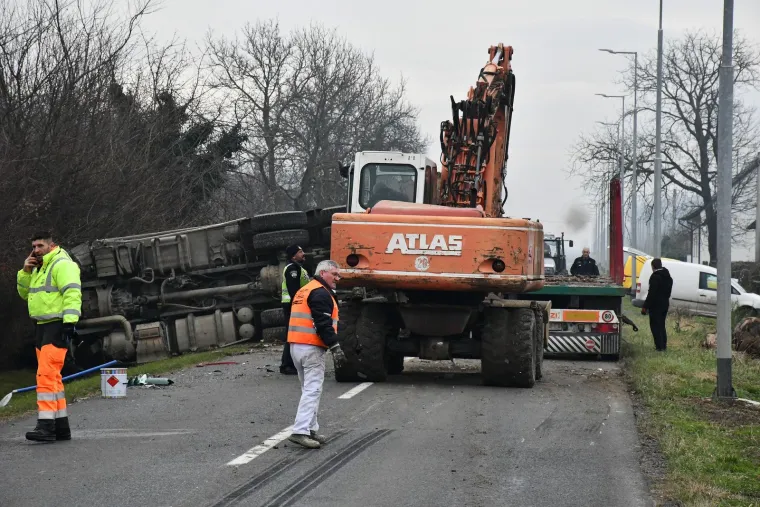 Stra&scaron;ni prozori nakon nesreće u Slavoniji: Sudar kamiona i tegljača