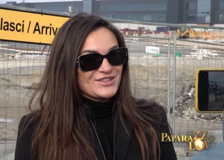 Tamara Milutinović bila je bez šminke, ali je bila dobro raspoložena za izjave.