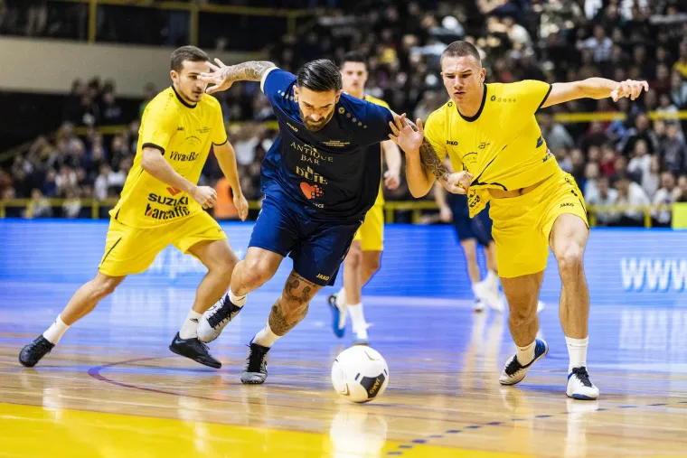 Marko Livaja glavna zvijezda turnira Četiri kafića: Proma&scaron;io penal ali u&scaron;ao u finale