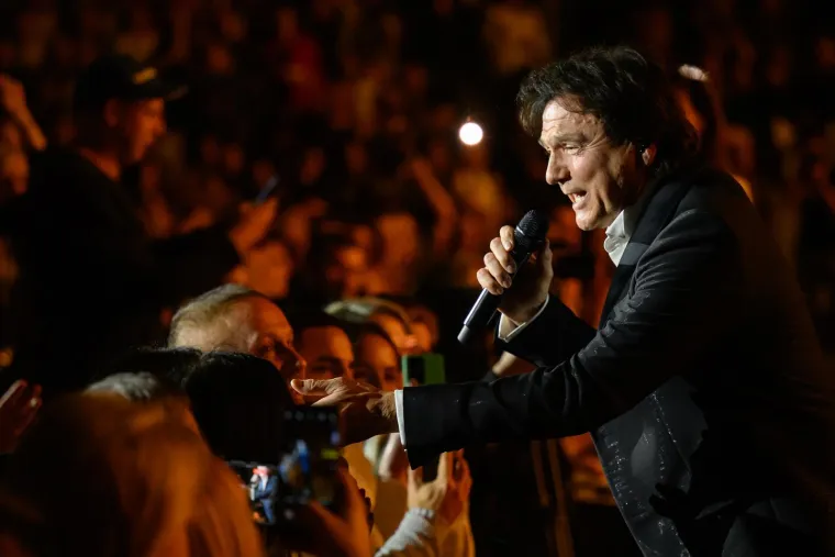 Zdravko Čolić održao spektakularan koncert u Areni Zagreb: Pogledajte prizore od kojih zastaje srce