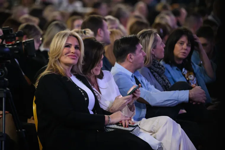 Zdravko Čolić održao spektakularan koncert u Areni Zagreb: Pogledajte prizore od kojih zastaje srce