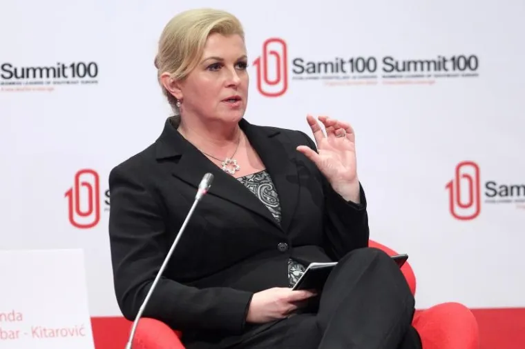 Ovo je Kolinda danas, a sjećate li se kako je izgledala u doba kad se nije odvajala od Sanadera? Mnogi će se iznenaditi