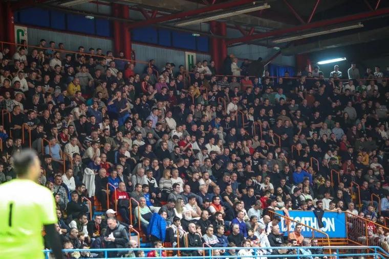 Prava purgerska fe&scaron;ta: Pogledajte najbolje trenutke '&Scaron;tefanja' na ovogodi&scaron;njoj Kutiji &scaron;ibica