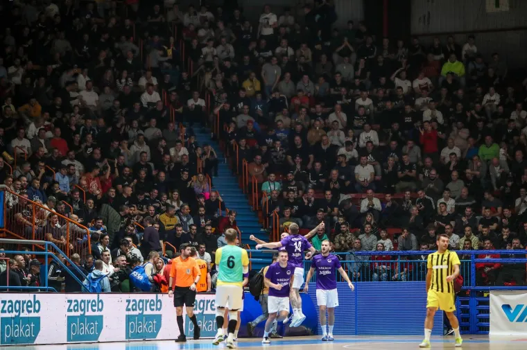 Prava purgerska fe&scaron;ta: Pogledajte najbolje trenutke '&Scaron;tefanja' na ovogodi&scaron;njoj Kutiji &scaron;ibica