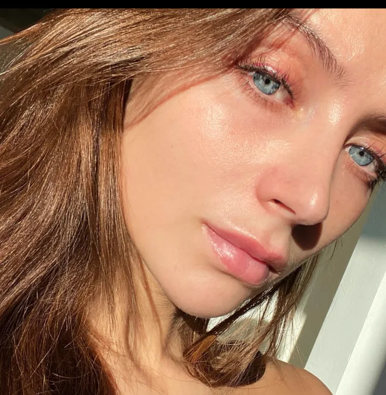 Najzgodnija političarka na svijetu ima Instagram krcat vrućim fotografijama: Ni u Playboyu nisu ostali ravnodu&scaron;ni kad su ih vidjeli