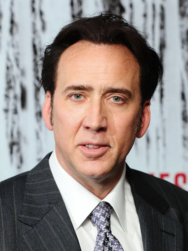 Nicolas Cage: Pravo ime mu je Nicolas Kim Coppola. 