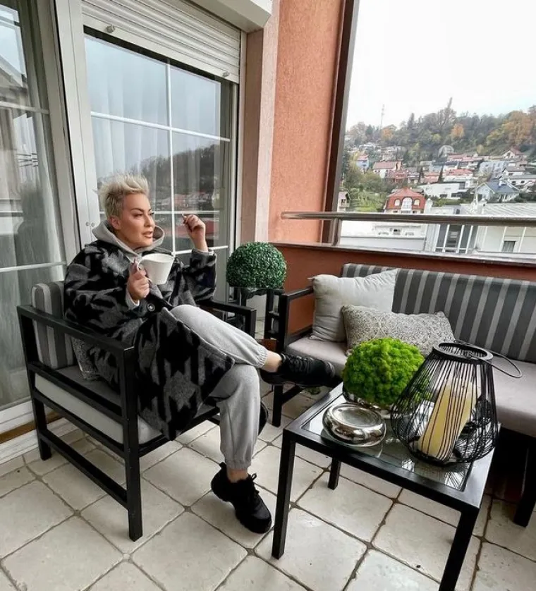 Najposebniji dio stana je divan balkon na kojem bi svatko poželio popiti kavu.