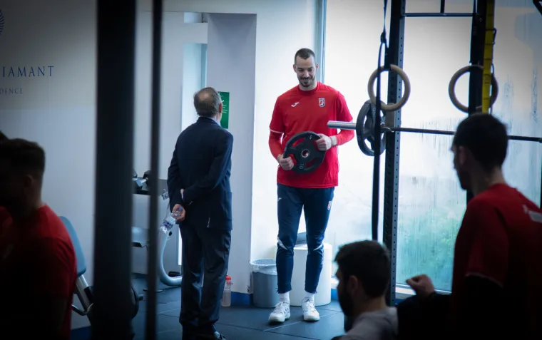 Ekskluzivne fotografije prvog treninga Kauboja: Bez Duvnjaka i Horvata, sve nadzirao Lino Červar