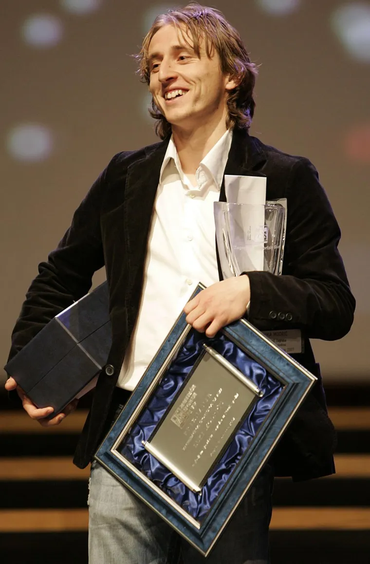 Kad sam bio mlađan lovac ja: Zdravko Mamić je prije 15 godina uz čovjeka koji mu danas okreće leđa objavio veliku vijest o Modriću