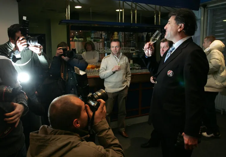 Kad sam bio mlađan lovac ja: Zdravko Mamić je prije 15 godina uz čovjeka koji mu danas okreće leđa objavio veliku vijest o Modriću