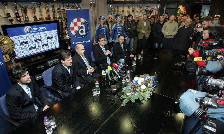 Kad sam bio mlađan lovac ja: Zdravko Mamić je prije 15 godina uz čovjeka koji mu danas okreće leđa objavio veliku vijest o Modriću