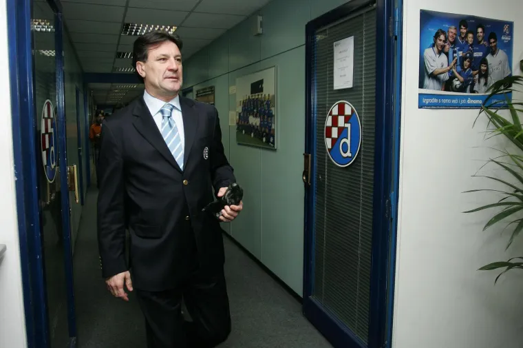 Kad sam bio mlađan lovac ja: Zdravko Mamić je prije 15 godina uz čovjeka koji mu danas okreće leđa objavio veliku vijest o Modriću