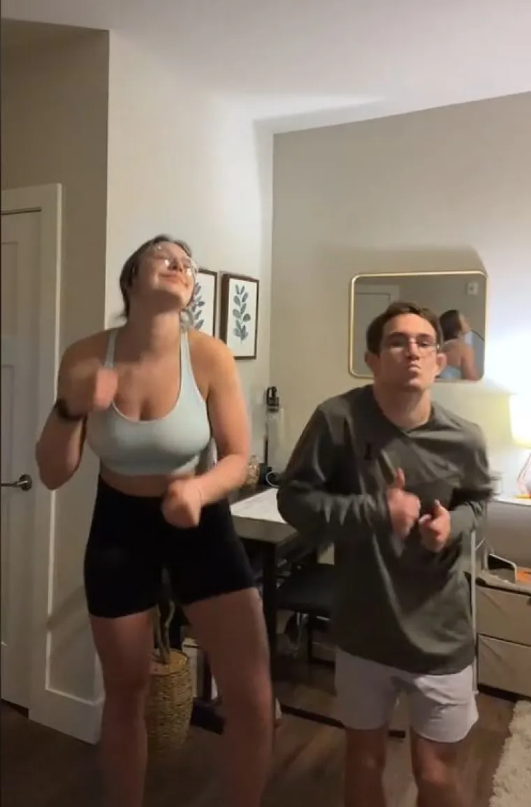 Niski mu&scaron;karci i visoke žene zahvaljivali su paru &scaron;to pričaju u takvim vezama pa je jedna žena dodala: "Bila sam u takvim vezama nekoliko puta." 