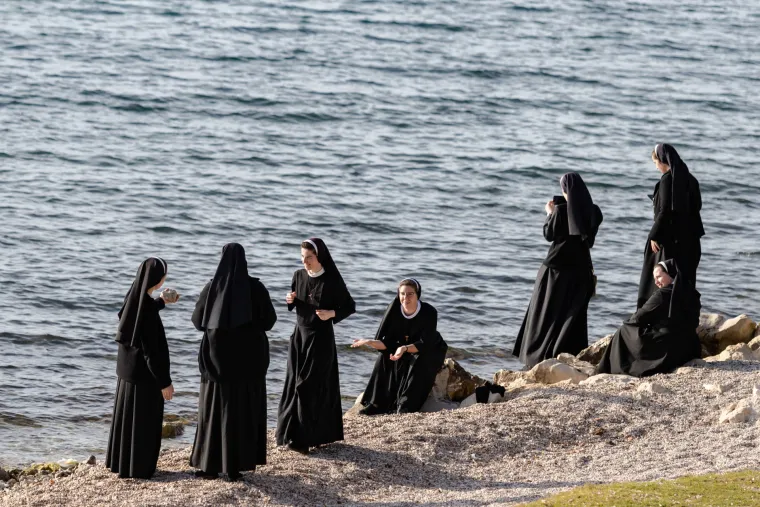 Zadar - Časne sestre uživaju u lijepom danu