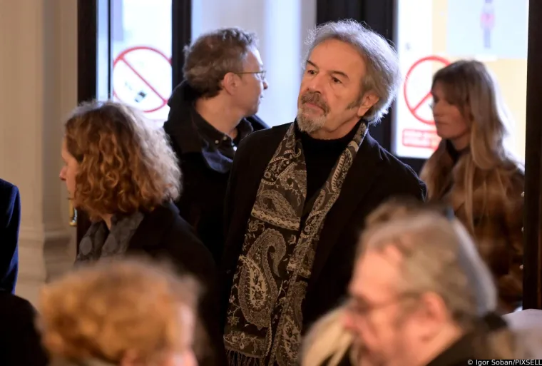 Supruga i kći neutje&scaron;ne, a i legende estrade te&scaron;ko se opra&scaron;taju od Massima: 'Uhvatili smo se smisla i besmisla...'