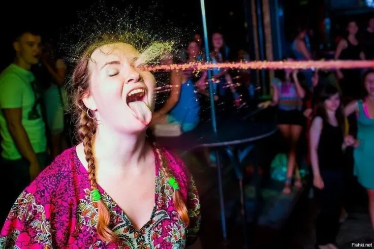 Gdje čekati Novu? Samo neka je što dalje od njih! i danas u klubovima prepričavaju što su izveli u suradnji s alkoholom