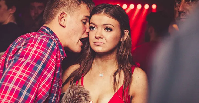 Gdje čekati Novu? Samo neka je &scaron;to dalje od njih! i danas u klubovima prepričavaju &scaron;to su izveli u suradnji s alkoholom