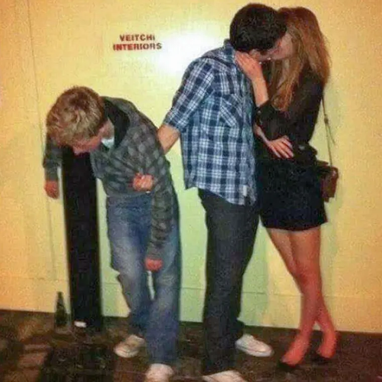 Gdje čekati Novu? Samo neka je &scaron;to dalje od njih! i danas u klubovima prepričavaju &scaron;to su izveli u suradnji s alkoholom