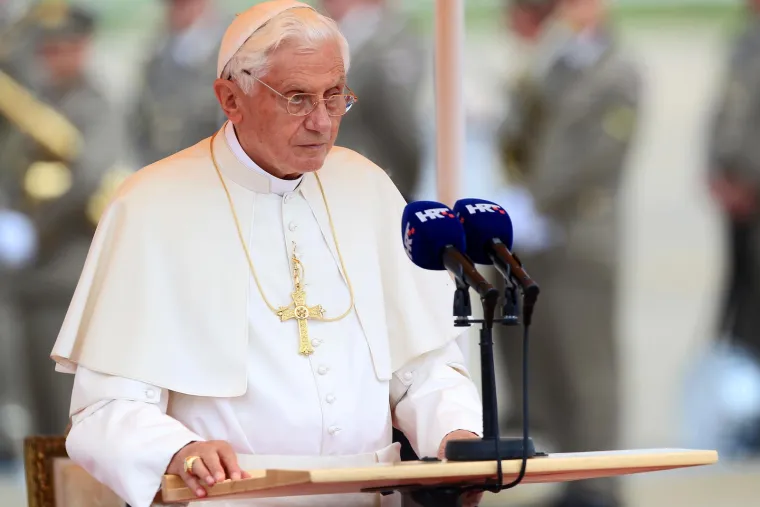 Zagreb je prije 11 godina dočekao Benedikta XVI: Pola milijuna s njim je molilo na hipodromu
