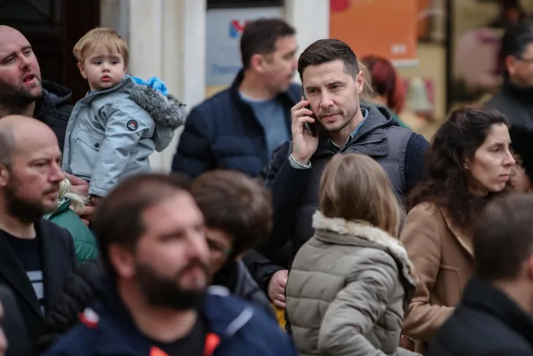 Zagrijavanje za najluđu noć u godini, face su se pokazale na špici: Neki uživaju u Zagrebu, neki pak u Dubrovniku i Zadru