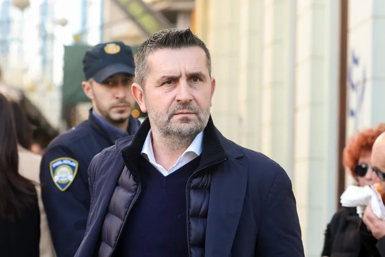 Zagrijavanje za najluđu noć u godini, face su se pokazale na špici: Neki uživaju u Zagrebu, neki pak u Dubrovniku i Zadru