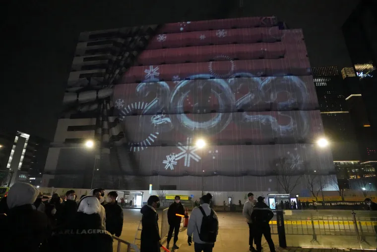 Nas čekaju sati, ali neki su već u&scaron;li u 2023. godinu. Vatromet obasjao Australiju, Južnu Koreju...