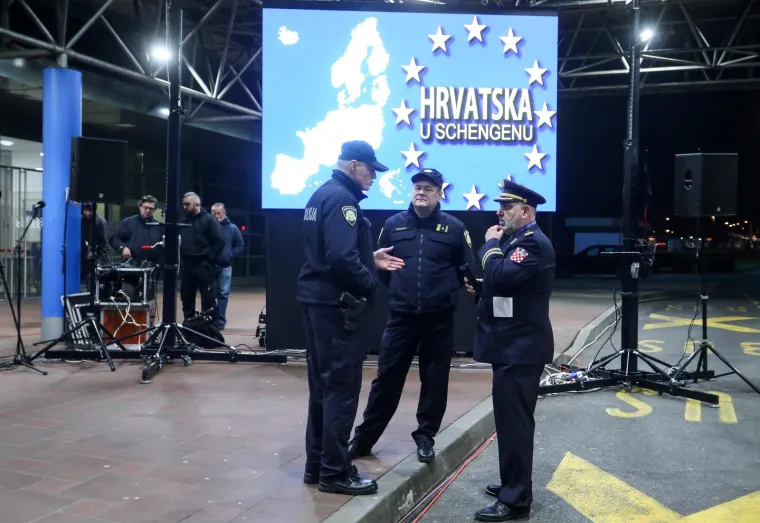 Hrvatska u&scaron;la u Schengen: Gužve na granicama i rigorozne kontrole postale su pro&scaron;lost