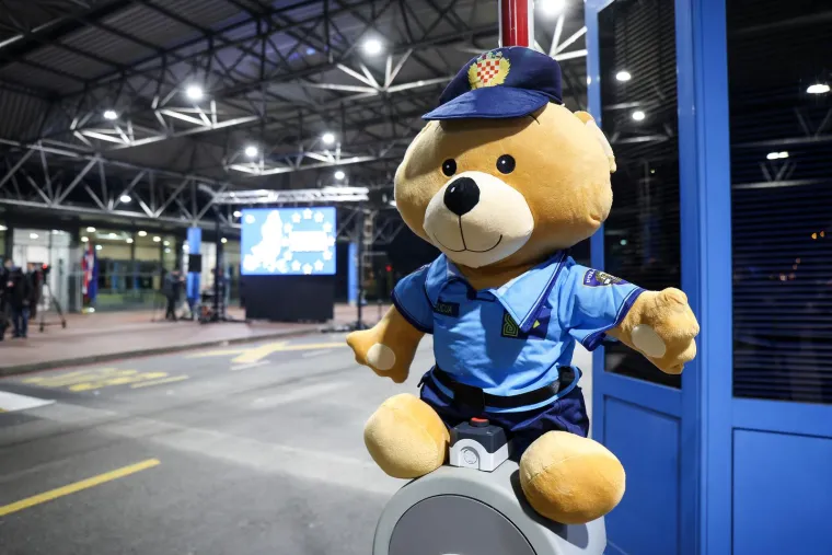 Hrvatska u&scaron;la u Schengen: Gužve na granicama i rigorozne kontrole postale su pro&scaron;lost