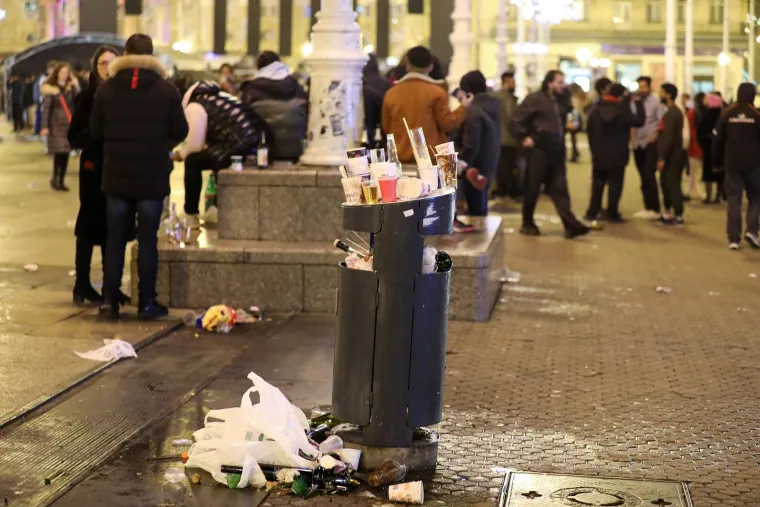 Pogledajte kako je izgledao centar Zagreba nakon proslave Nove godine