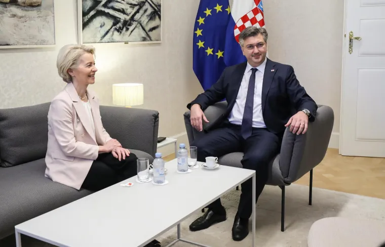 Poljupcima u Bregani dočekao &scaron;eficu EK, sipao same komplimente, a zatim je odveo u centar Zagreba na kavu