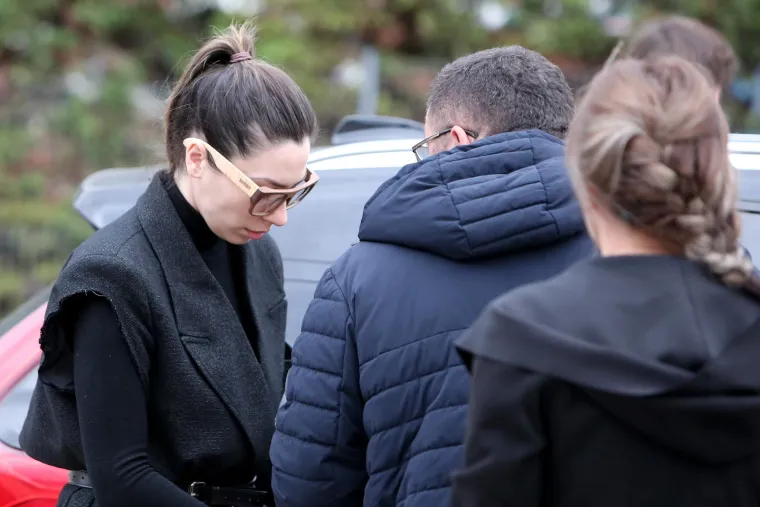 Hrvatska se danas oprašta od Massima. Na Gradsko groblje Zadar stigli brojni glazbenici i prijatelji