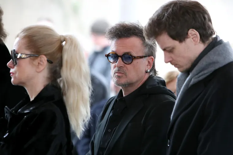 Hrvatska se danas opra&scaron;ta od Massima. Na Gradsko groblje Zadar stigli brojni glazbenici i prijatelji