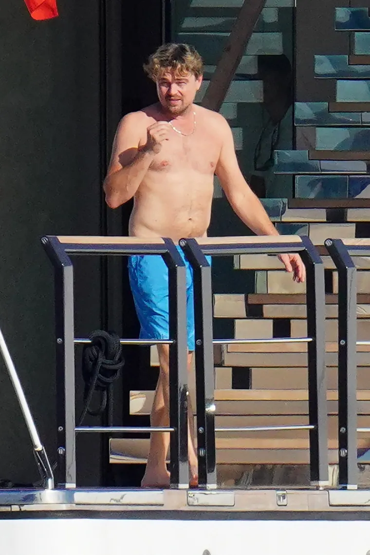 DiCaprio se okružio izvanserijskim ljepoticama kojima može biti tata: Razuzdana zabava na jahti nije promakla paparazzima