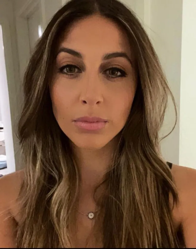 Prestala je piti kontracepcijske tablete i sad joj se više ne sviđaju muškarci: 'Izlazim samo s djevojkama'