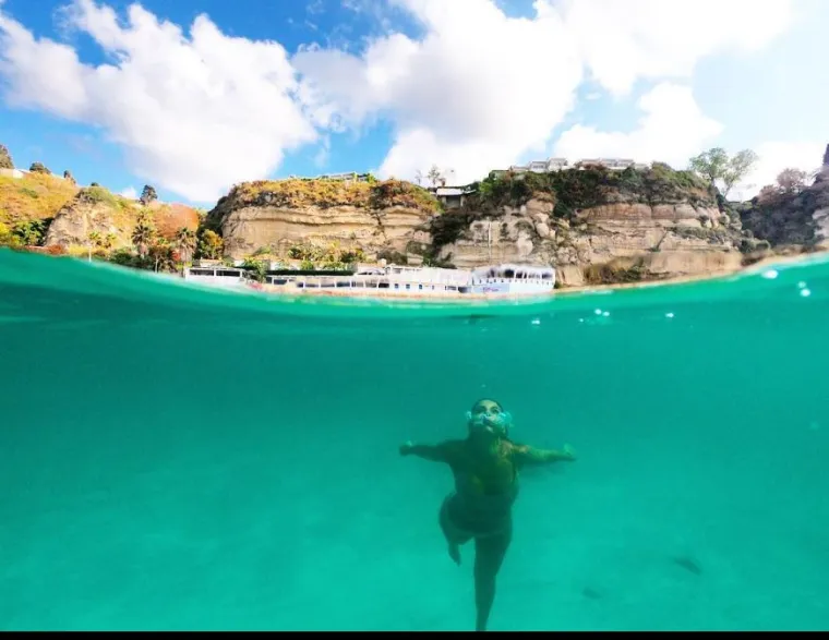 Prestala je piti kontracepcijske tablete i sad joj se vi&scaron;e ne sviđaju mu&scaron;karci: 'Izlazim samo s djevojkama'