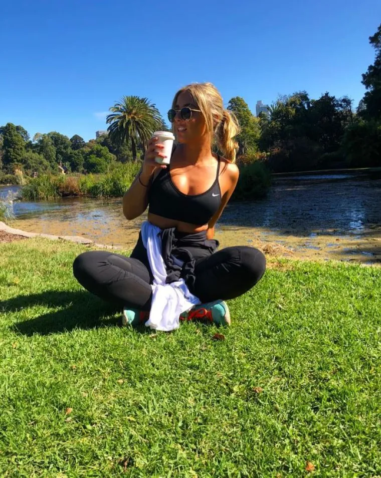 Prestala je piti kontracepcijske tablete i sad joj se vi&scaron;e ne sviđaju mu&scaron;karci: 'Izlazim samo s djevojkama'