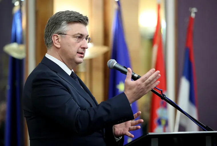Kamere su najviše snimale njega, a premijer nije razočarao: Pogledajte što je sve izvodio i kako je izgledao njegov susret s uglednim gostom