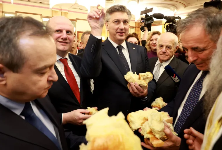 Od svih na domjenku SNV-a Plenković je imao najviše razloga za sreću: Ne, nije u pitanju politički uspjeh nego nešto puno prizemnije