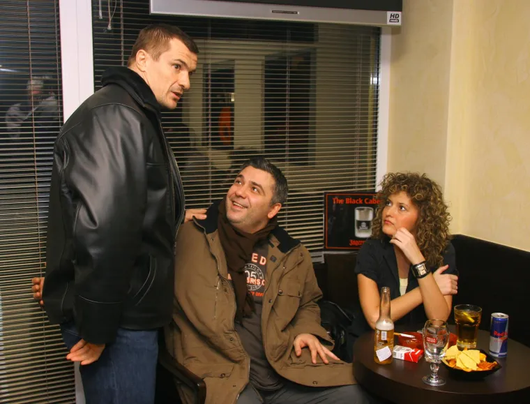 Sjećate se kada je Cro Cop otvorio vlastiti kafić u Zagrebu? Iznenadit ćete se koje su se tada sve face pojavile