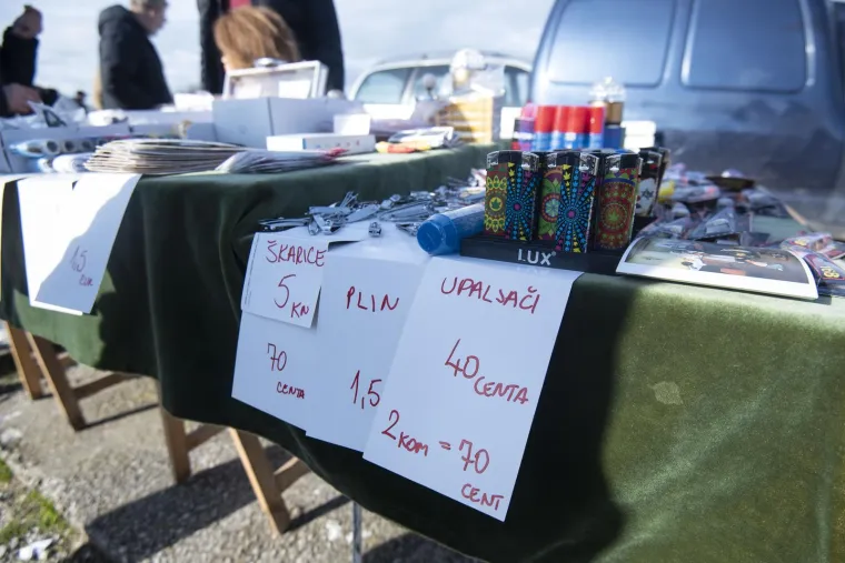 Hrvati navalili na najpoznatiji zagrebački sajam. Plaća se u eurima, a na akciji je sve: Od kobasica, pa do bicikla i '&scaron;tikli za koke'